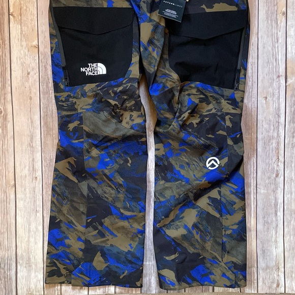 The North Face Men’s Summit Verbier Futurelight Bib Pants - Picture 7 of 16